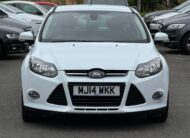 Ford Focus 1.0T EcoBoost Titanium Navigator Euro 5 (s/s) 5dr