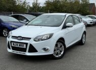 Ford Focus 1.0T EcoBoost Titanium Navigator Euro 5 (s/s) 5dr