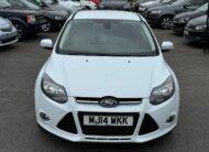 Ford Focus 1.0T EcoBoost Titanium Navigator Euro 5 (s/s) 5dr