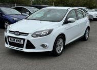 Ford Focus 1.0T EcoBoost Titanium Navigator Euro 5 (s/s) 5dr