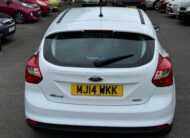 Ford Focus 1.0T EcoBoost Titanium Navigator Euro 5 (s/s) 5dr