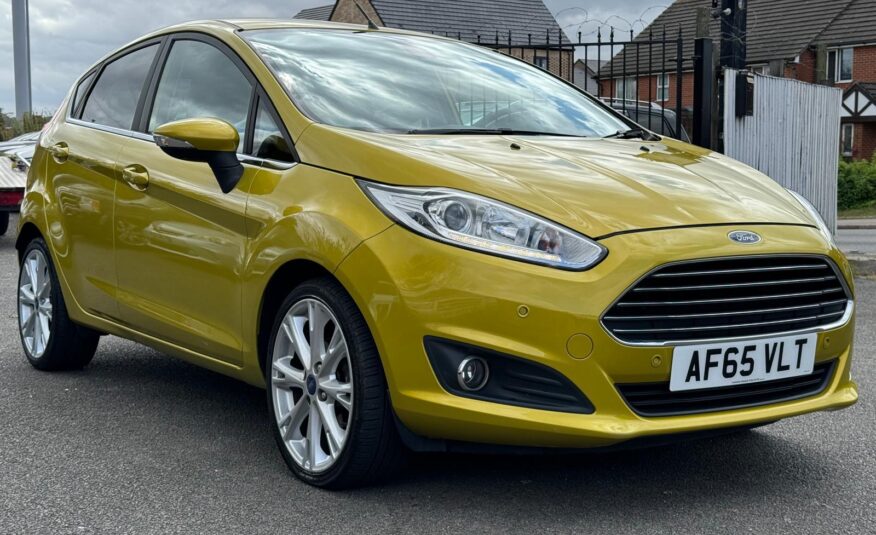 Ford Fiesta 1.0T EcoBoost Titanium Euro 6 (s/s) 5dr