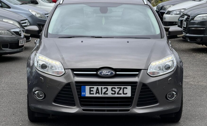 Ford Focus 1.0T EcoBoost Titanium X Euro 5 (s/s) 5dr