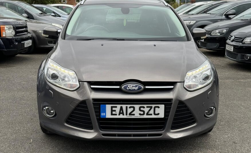 Ford Focus 1.0T EcoBoost Titanium X Euro 5 (s/s) 5dr