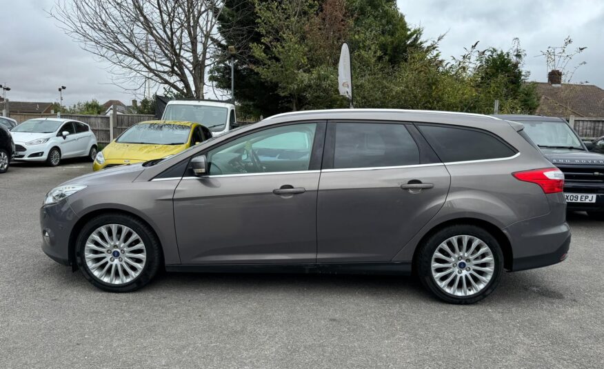 Ford Focus 1.0T EcoBoost Titanium X Euro 5 (s/s) 5dr