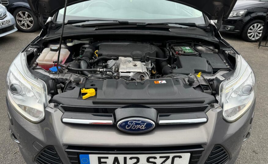 Ford Focus 1.0T EcoBoost Titanium X Euro 5 (s/s) 5dr