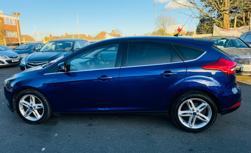 Ford Focus 1.0T EcoBoost Zetec Euro 6 (s/s) 5dr