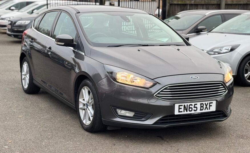 Ford Focus 1.0T EcoBoost Zetec Euro 6 (ss) 5dr