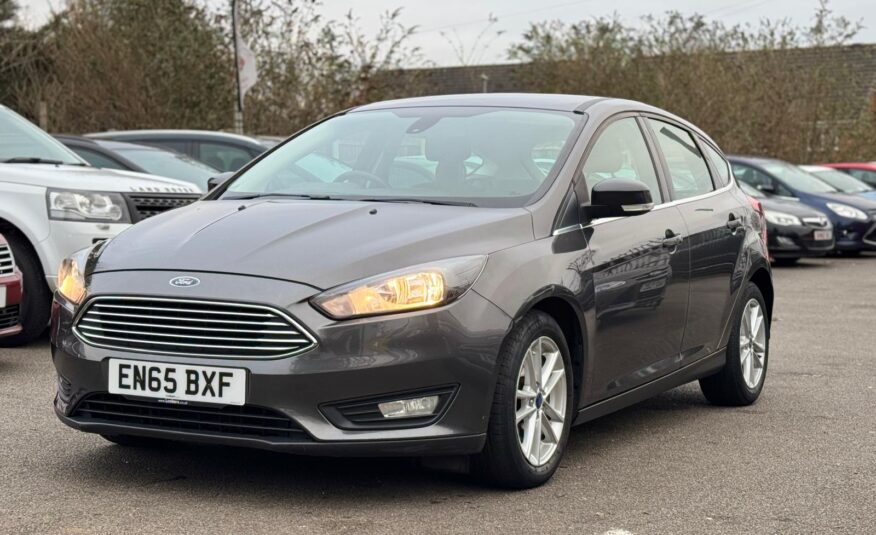 Ford Focus 1.0T EcoBoost Zetec Euro 6 (ss) 5dr