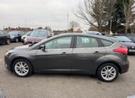 Ford Focus 1.0T EcoBoost Zetec Euro 6 (ss) 5dr