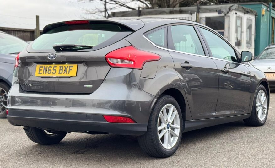 Ford Focus 1.0T EcoBoost Zetec Euro 6 (ss) 5dr