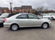 Toyota Avensis 1.8 VVT-i T2 5dr