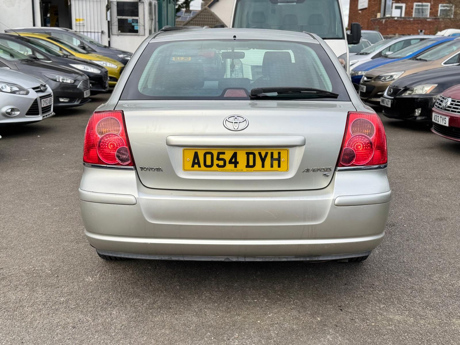 Toyota Avensis 1.8 VVT-i T2 5dr