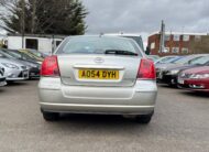 Toyota Avensis 1.8 VVT-i T2 5dr