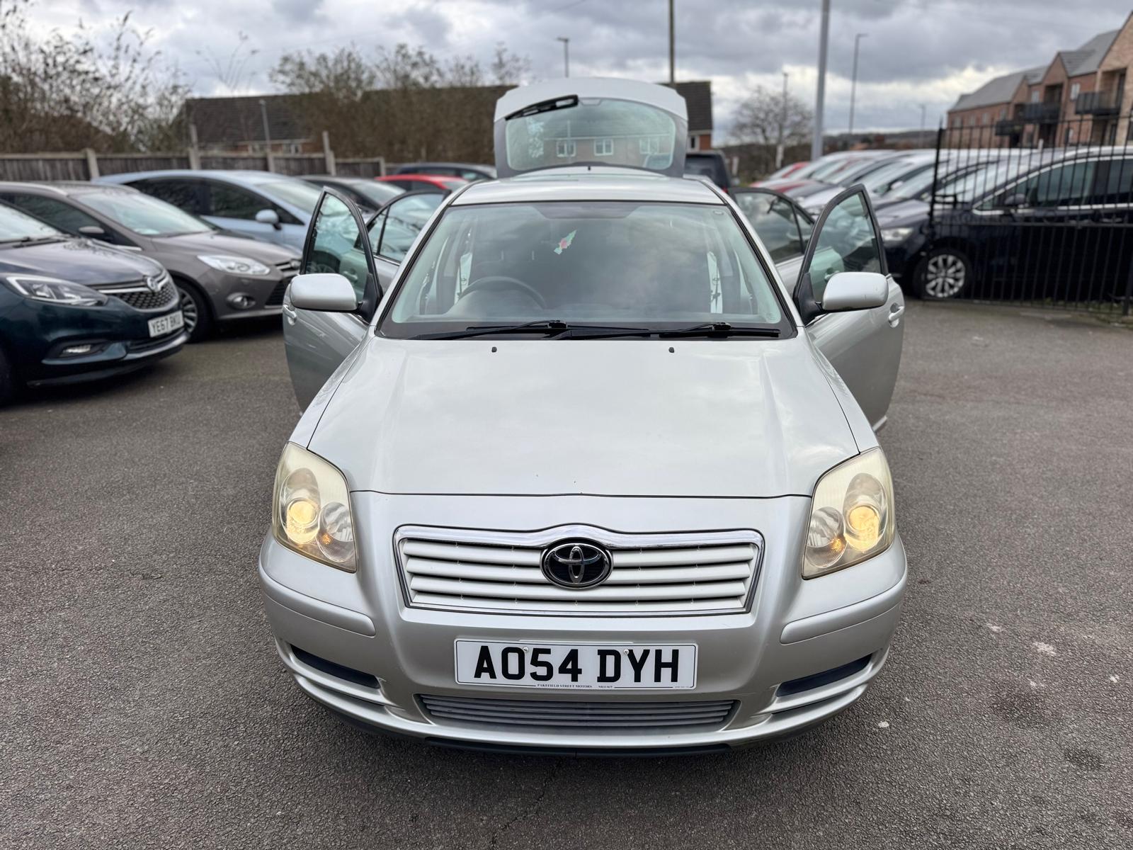 Toyota Avensis 1.8 VVT-i T2 5dr