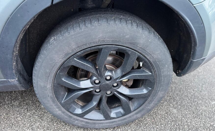Land Rover Discovery Sport 2.0 TD4 HSE Black Auto 4WD Euro 6 (s/s) 5dr