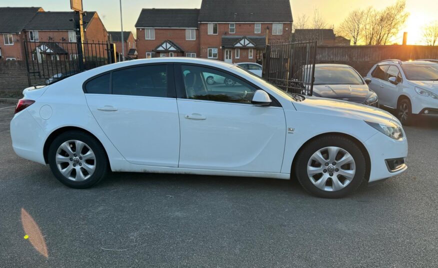 Vauxhall Insignia 2.0 CDTi ecoFLEX SRi Nav Euro 5 (s/s) 5dr
