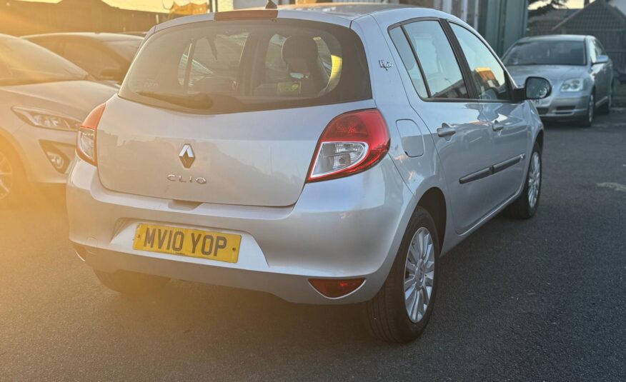 Renault Clio 1.2 I-Music Euro 5 5dr