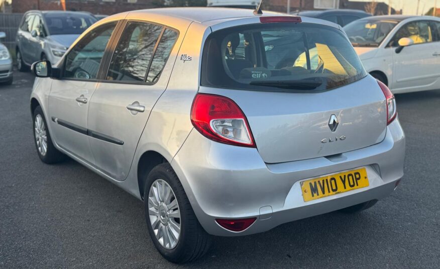 Renault Clio 1.2 I-Music Euro 5 5dr